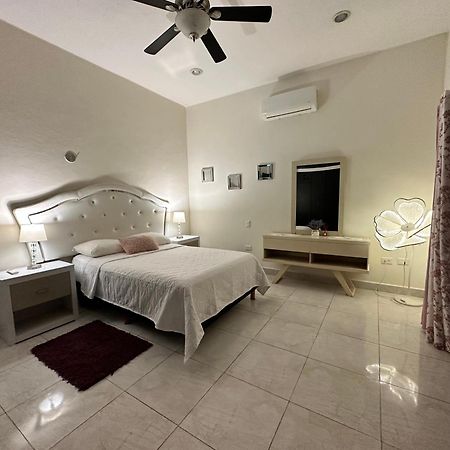Casa Sasha'S Mini Palace Κανκούν Εξωτερικό φωτογραφία